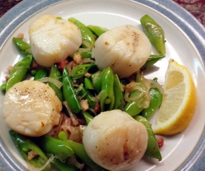 Seared Scallops with Snap Peas & Pancetta1